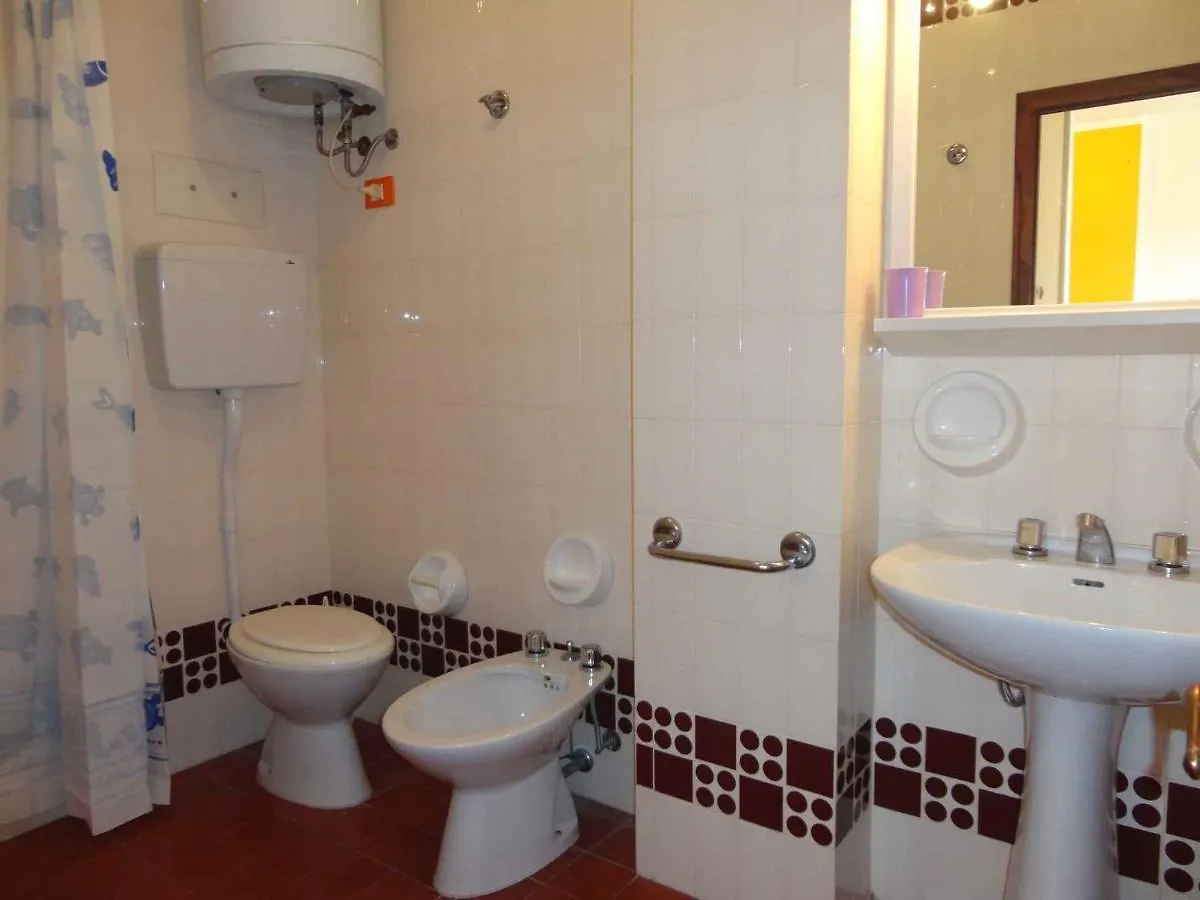 Apartments In Porto Santa Margherita 24778 איטליה