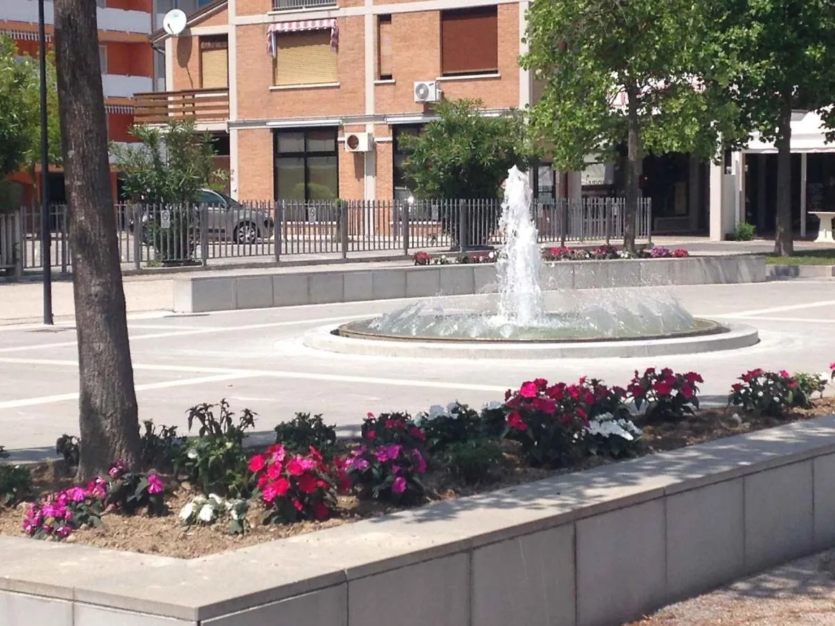 Apartments In Porto Santa Margherita 24778